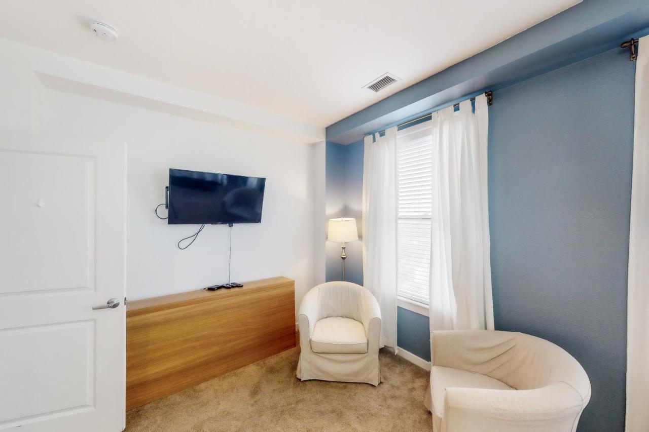The Sanctuary - Beach Escape 328B Virginia Beach Extérieur photo